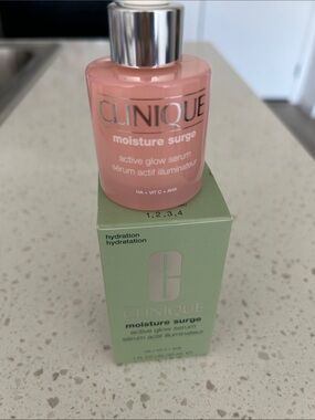 Clinique Moisture Surge Active Glow Serum - Pink & Silver Cap